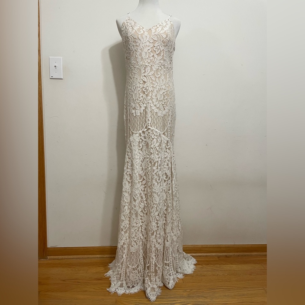 Lulus Large White Lace Maxi Boho Wedding Dress 66084